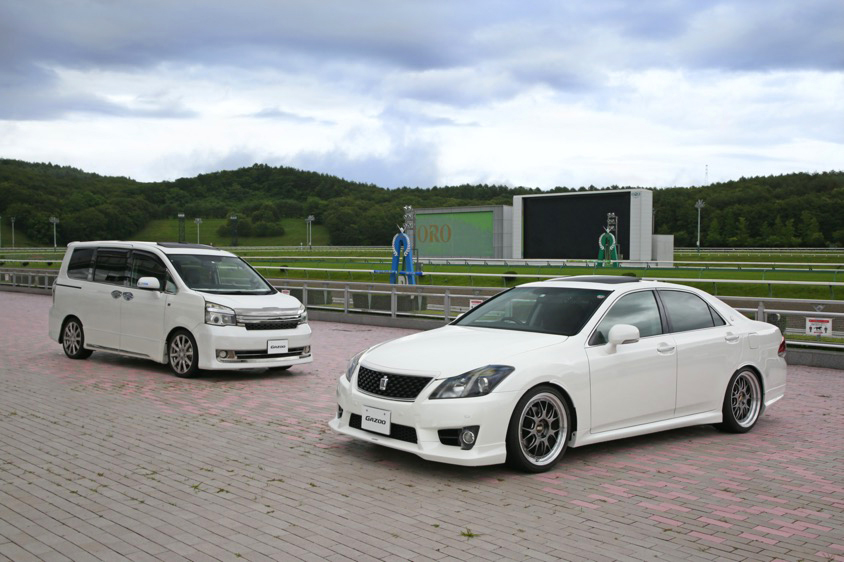 愛車広場出張取材会in盛岡でクラウンとノアを撮影