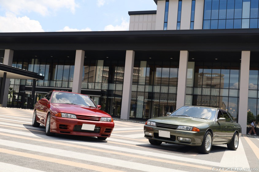 GAZOO愛車取材会の会場となった山形駅前の『やまぎん県民ホール イベント広場』に集まったスカイラインGT-RR