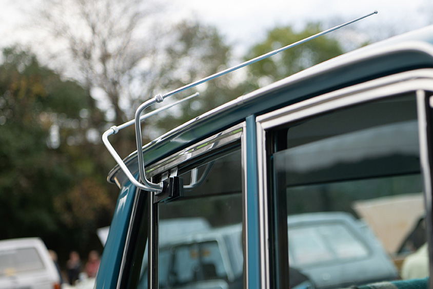 日産・ブルーバード(P411)のUHFアンテナ