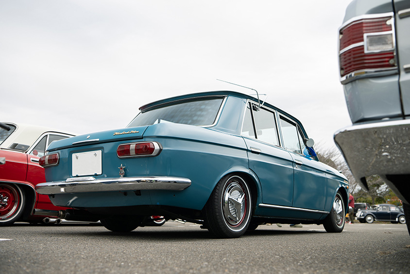 日産・ブルーバード(P411)のリアビュー