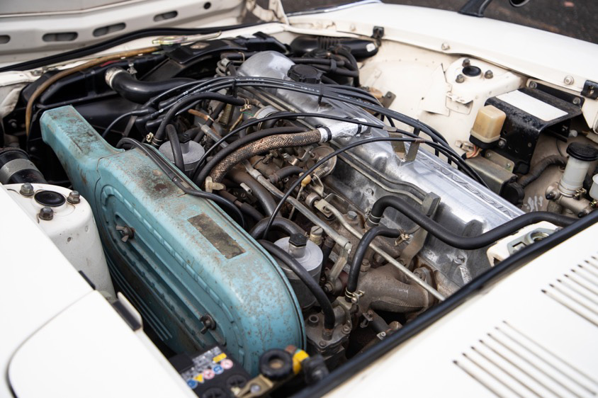 日産・フェアレディZ（S30）のエンジンルーム
