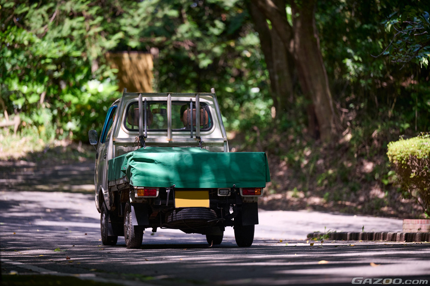 ダイハツ・ハイゼット360のリヤ