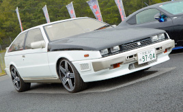 人と違うものがほしいから何でも作る！ いすゞ「ピアッツァ」オーナーズクラブの代表の奇想天外マシン