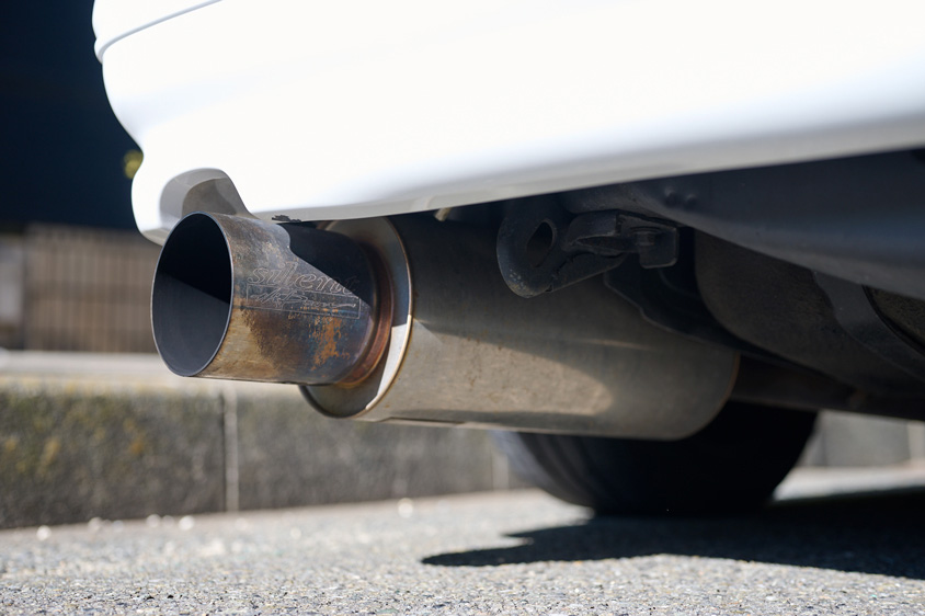 マツダ・サバンナRX-7のマフラー