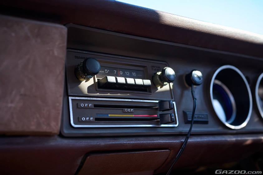 日産・サニートラック（L-GB122型）のラジオ