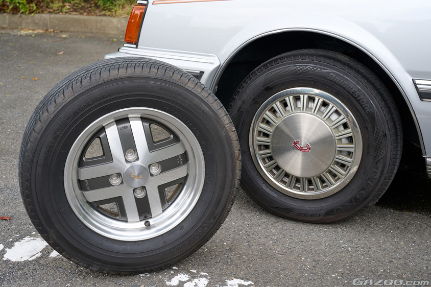 日産・ローレル 2000E メダリストのタイヤとホイール