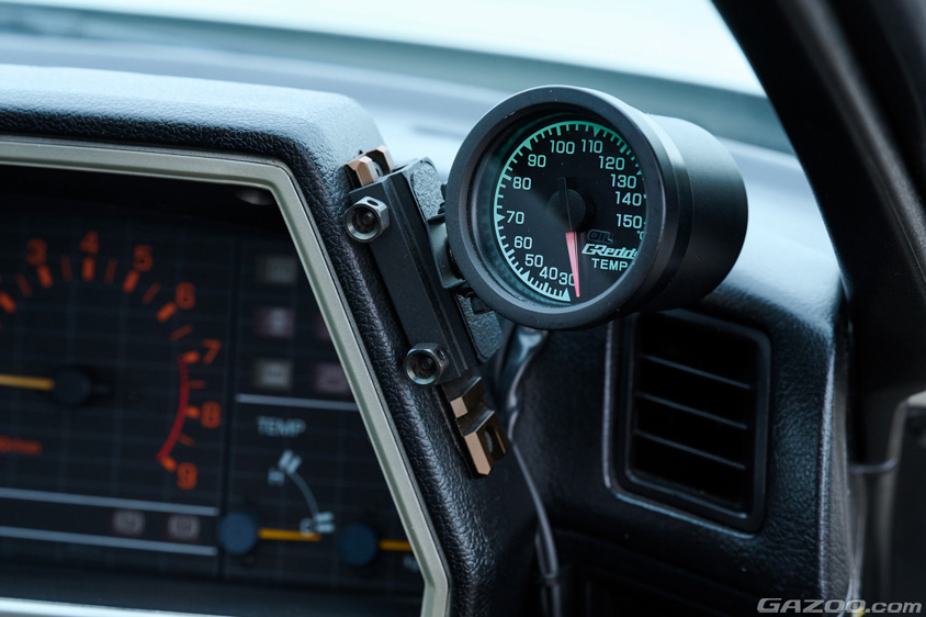 日産・スカイライン2000RSターボのGReddyの追加メーター