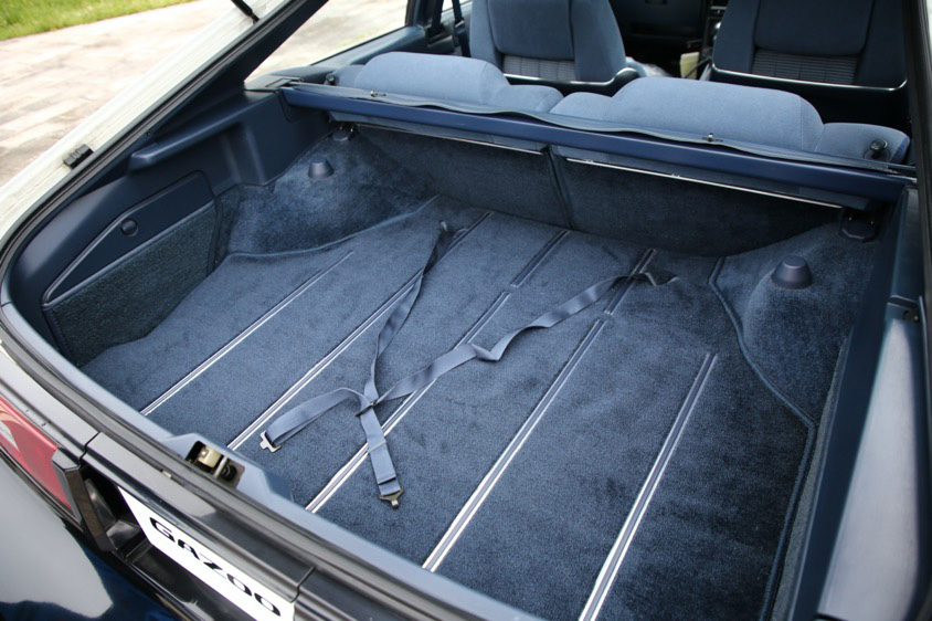 トヨタ・セリカXX 2000GT(ツインカム24)のラゲッジルーム)