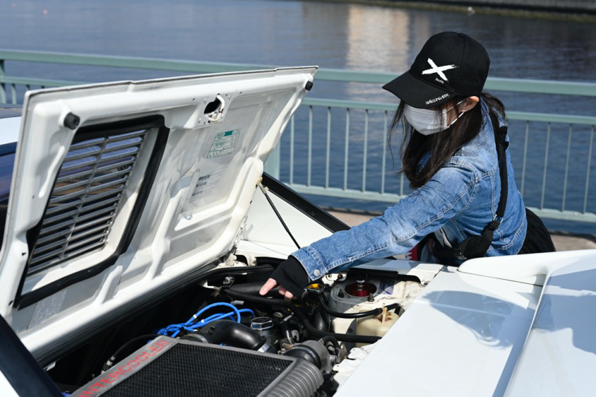 トヨタ・MR2（AW11型）のスーパーチャージャー仕様の4A-Gエンジン