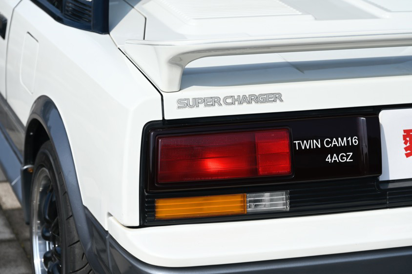 トヨタ・MR2（AW11型）のテールランプ