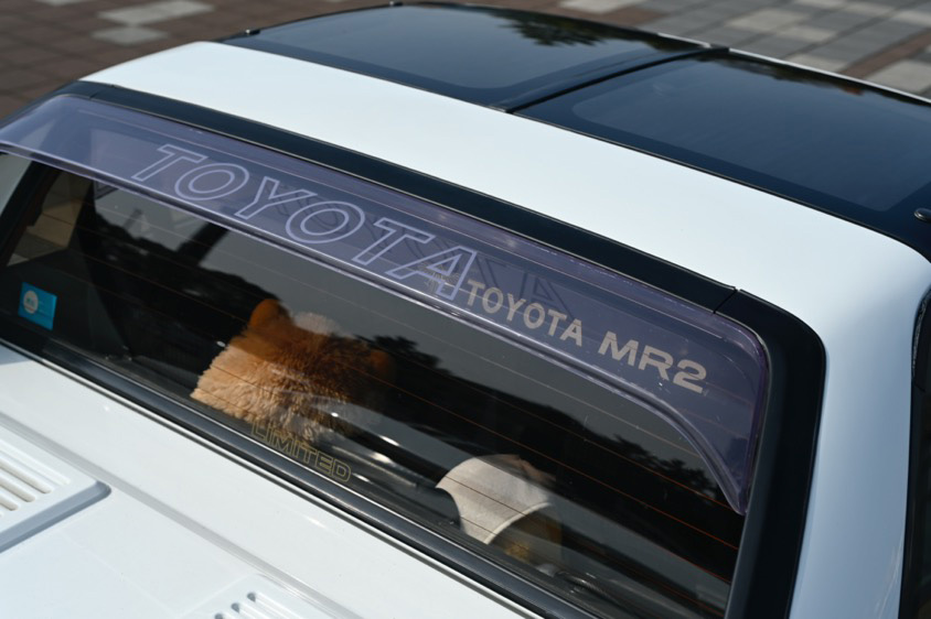 トヨタ・MR2（AW11型）のリアウインドウ