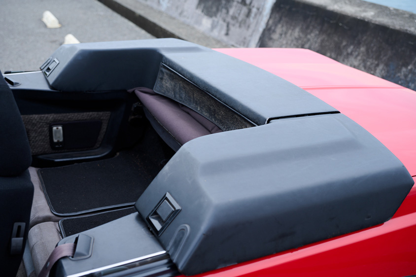 トヨタ・セリカコンバーチブルGT-Sの後部