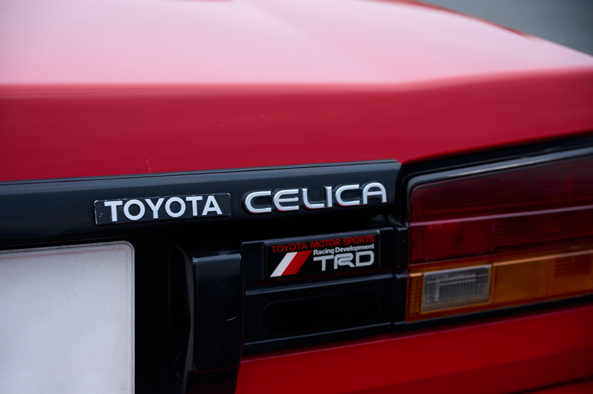 トヨタ・セリカコンバーチブルGT-SのCELICAロゴ