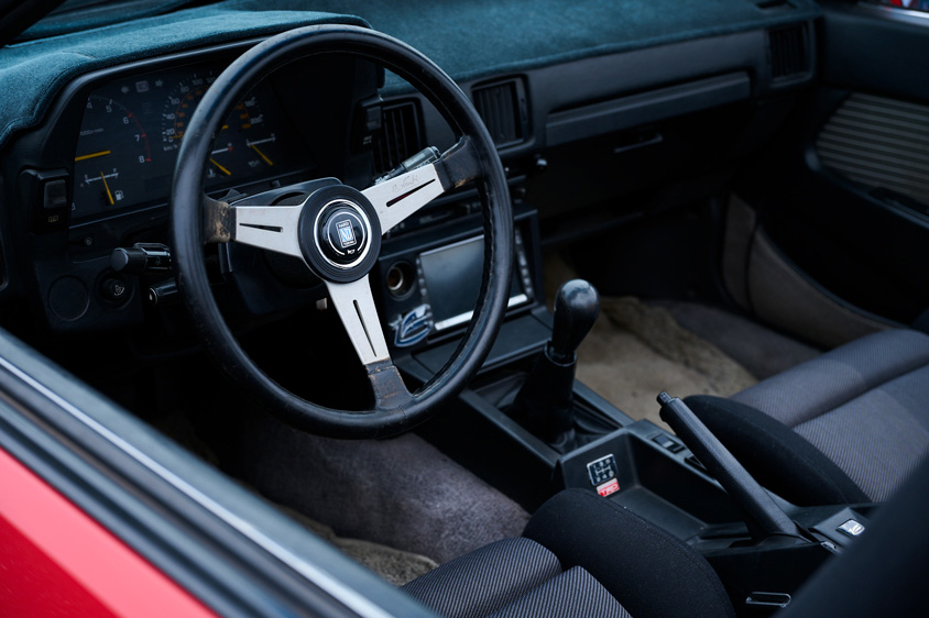 トヨタ・セリカコンバーチブルGT-Sのステアリング