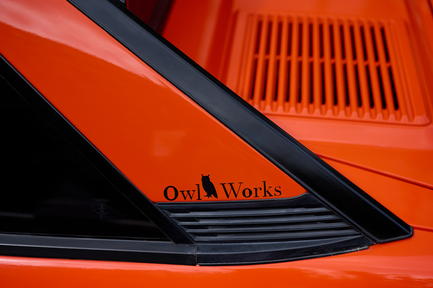 トヨタ・MR2（AW11）の「Owl Works」のロゴ
