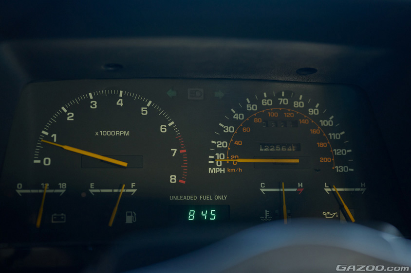 トヨタ・セリカスープラ Pタイプのメーター