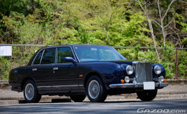 「ジャパン・ブルー」に運命を感じて。27歳の藍染職人を魅了する1997年式 光岡 ガリュー(HK30型改)