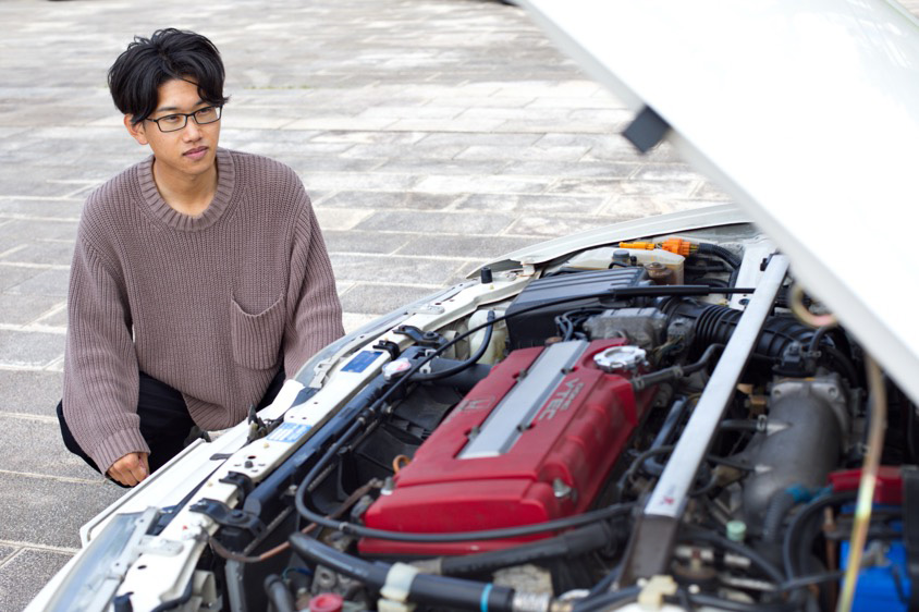 ホンダ・インテグラタイプRとオーナーの高橋さん
