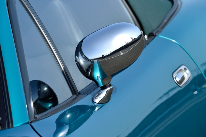 マツダ・ロードスター（NA型）のサイドミラー