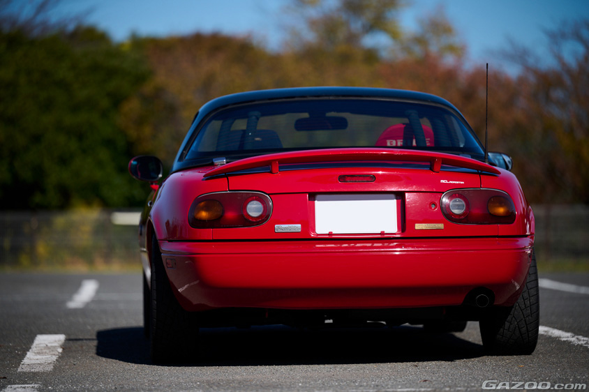 ヨシムラ MCL.ロードスターのリア