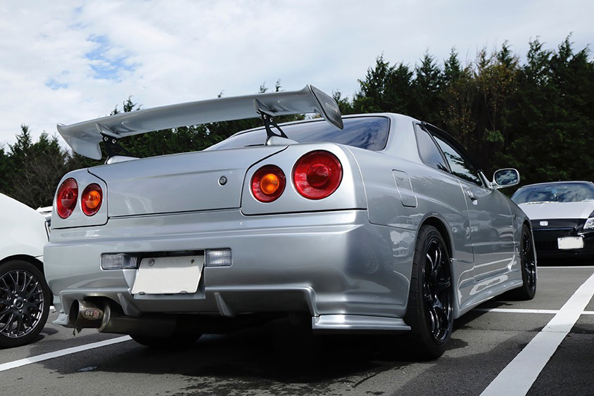 人気 『国内生産品』R34 スカイライン Z-tune風 フェンダー