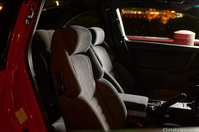 日産・フェアレディアZ(Z32型)のフロントシート