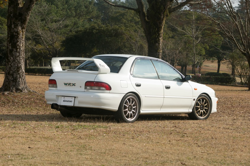 20年以上たっても飽きることのないはじめての愛車 インプレッサWRX STI