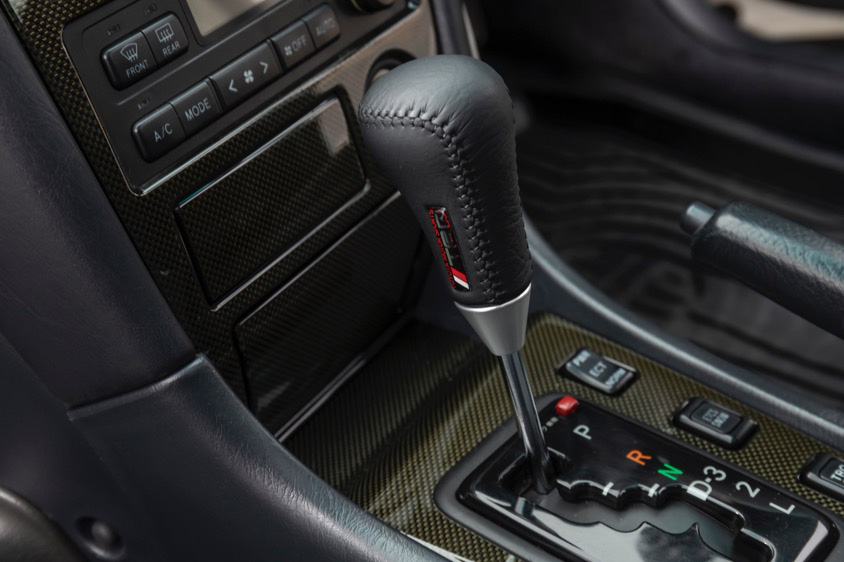 トヨタ・マークII（JZX100）のシフトノブ