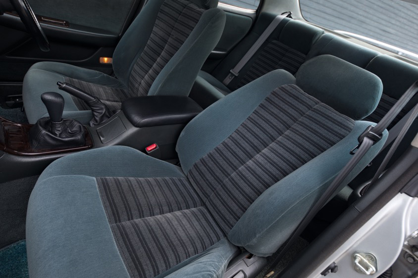 トヨタのチェイサー・ツアラーS（JZX90型）のシート