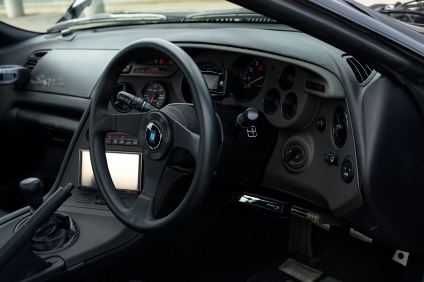 トヨタ・スープラ(A80)のステアリング