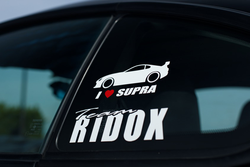 トヨタ・スープラ（A80）に貼られているＲＩＤＯＸのロゴ