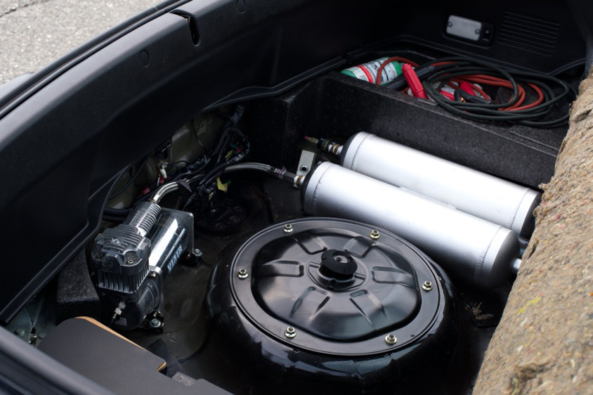 トヨタ・スープラ(A80)のエアサス