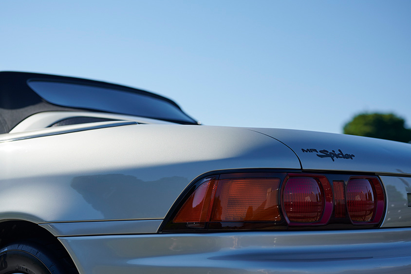 トヨタテクノクラフト・MRスパイダーのロトとテールランプ