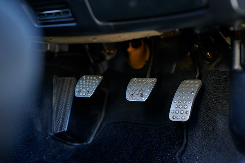 トヨタテクノクラフト・MRスパイダーのペダル