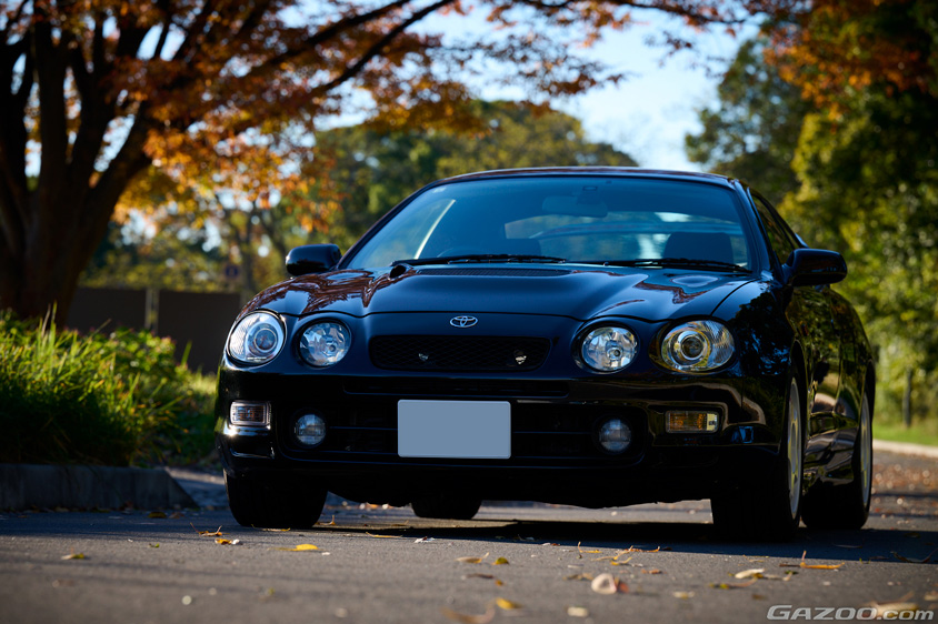 トヨタ・セリカ GT-FOUR（ST205）のフロント