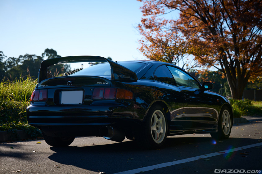 トヨタ・セリカ GT-FOUR（ST205）のリヤ
