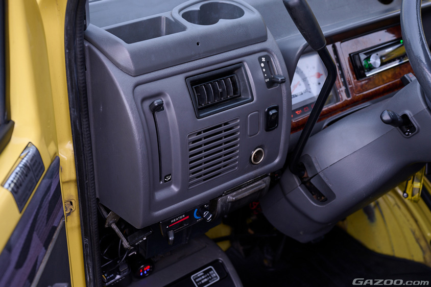 ダイハツ・ミゼットⅡのエアコン