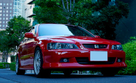 タイプRではない「ユーロR」に愛情と敬意を表して。2002年式ホンダ アコード ユーロR(CL1型)