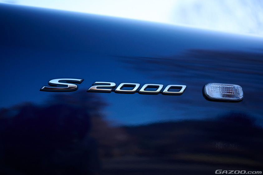 ホンダ・S2000（AP1）のS2000のロゴ