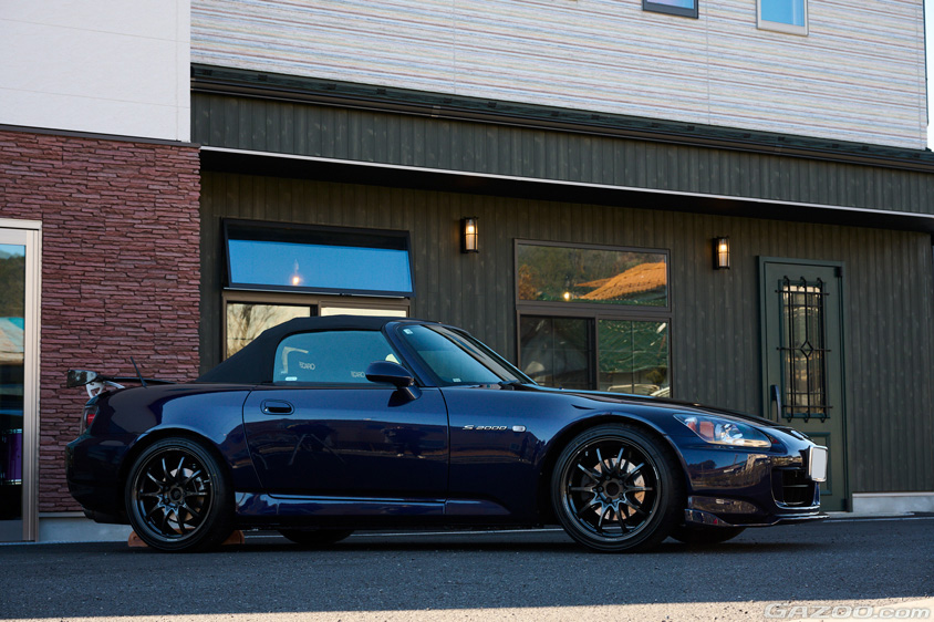 ホンダ・S2000（AP1）の右サイド