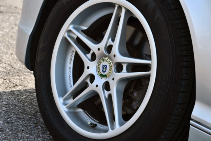BMW 318i M-SPORT(E46型)のホイール