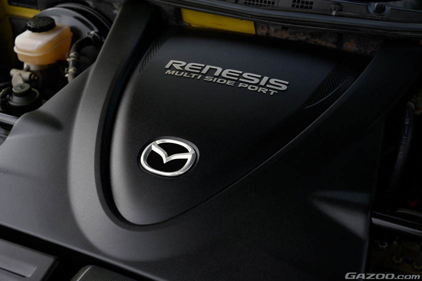 マツダ・RX-8のＲＥＮＥＳＩＳ（13B-MSP）エンジン