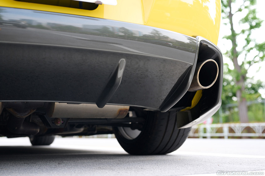 マツダ・RX-8のディフューザー