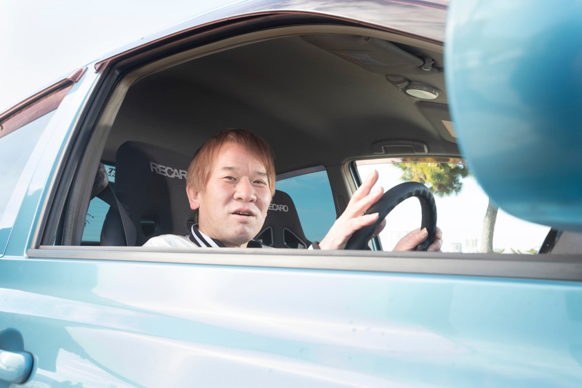 マーチ12SRのパーツが移植された日産のマーチ