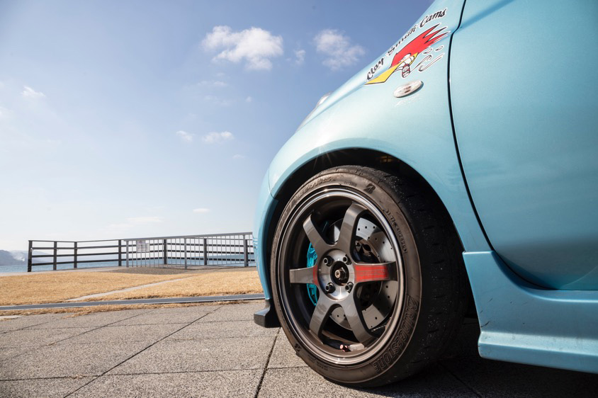 マーチ12SRのパーツが移植された日産のマーチ