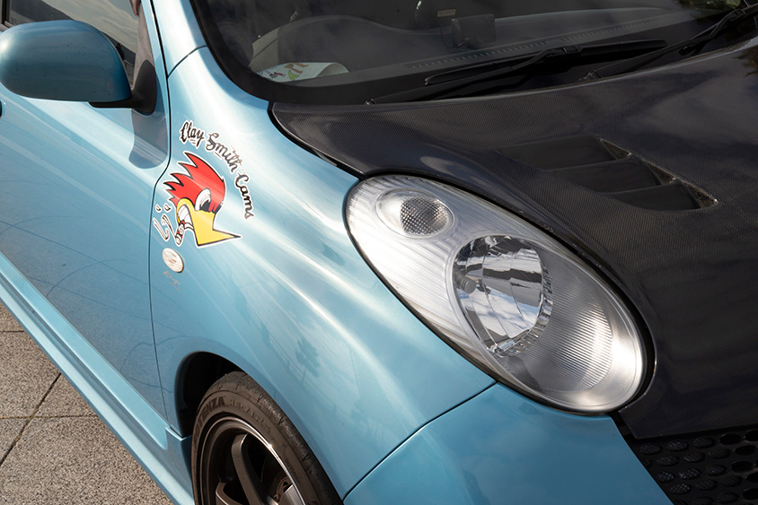 マーチ12SRのパーツが移植された日産のマーチ