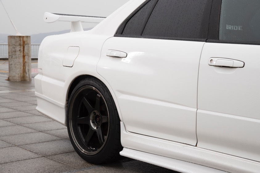 『4ドア仕様のR34GT-R』日産・スカイライン(ENR34)