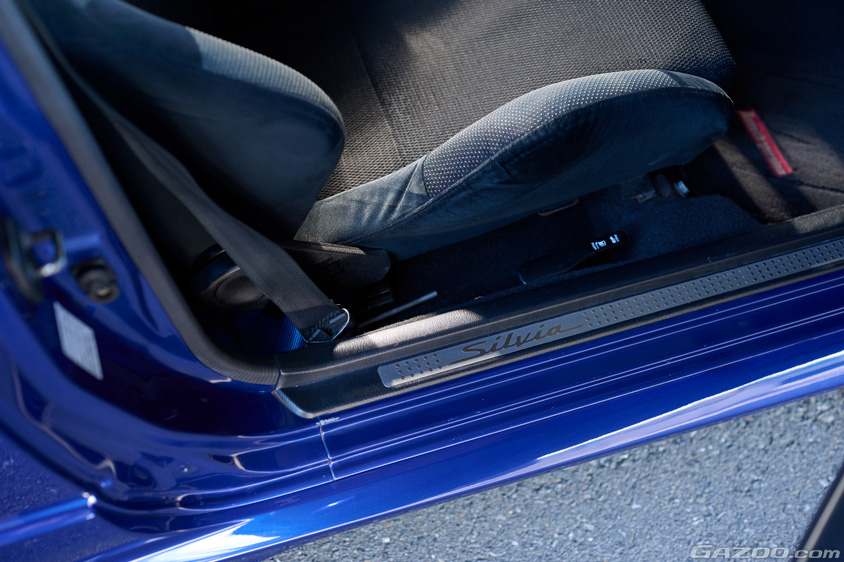 日産・シルビア オーテックバージョン（S15）のスカッフプレート