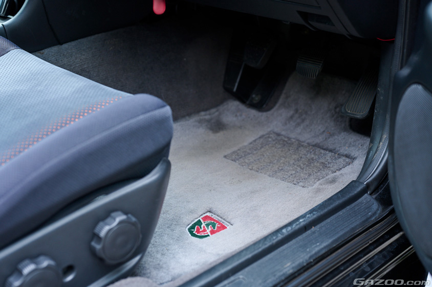 日産・ステージア オーテックバージョン 260RSのフロアマット