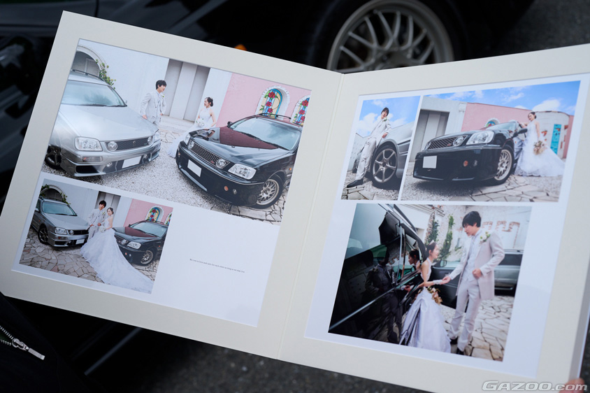 日産・ステージア オーテックバージョン 260RSの結婚式の記念写真